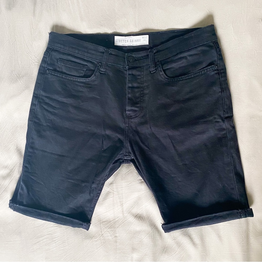 Topman’s Skinny Stretch Denim Shorts - Black